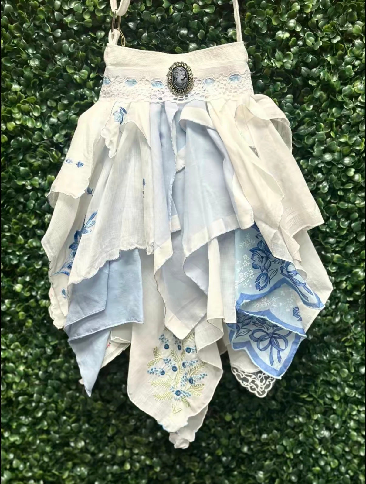 The Blue Lady Crossbody Snagbag by Karyn