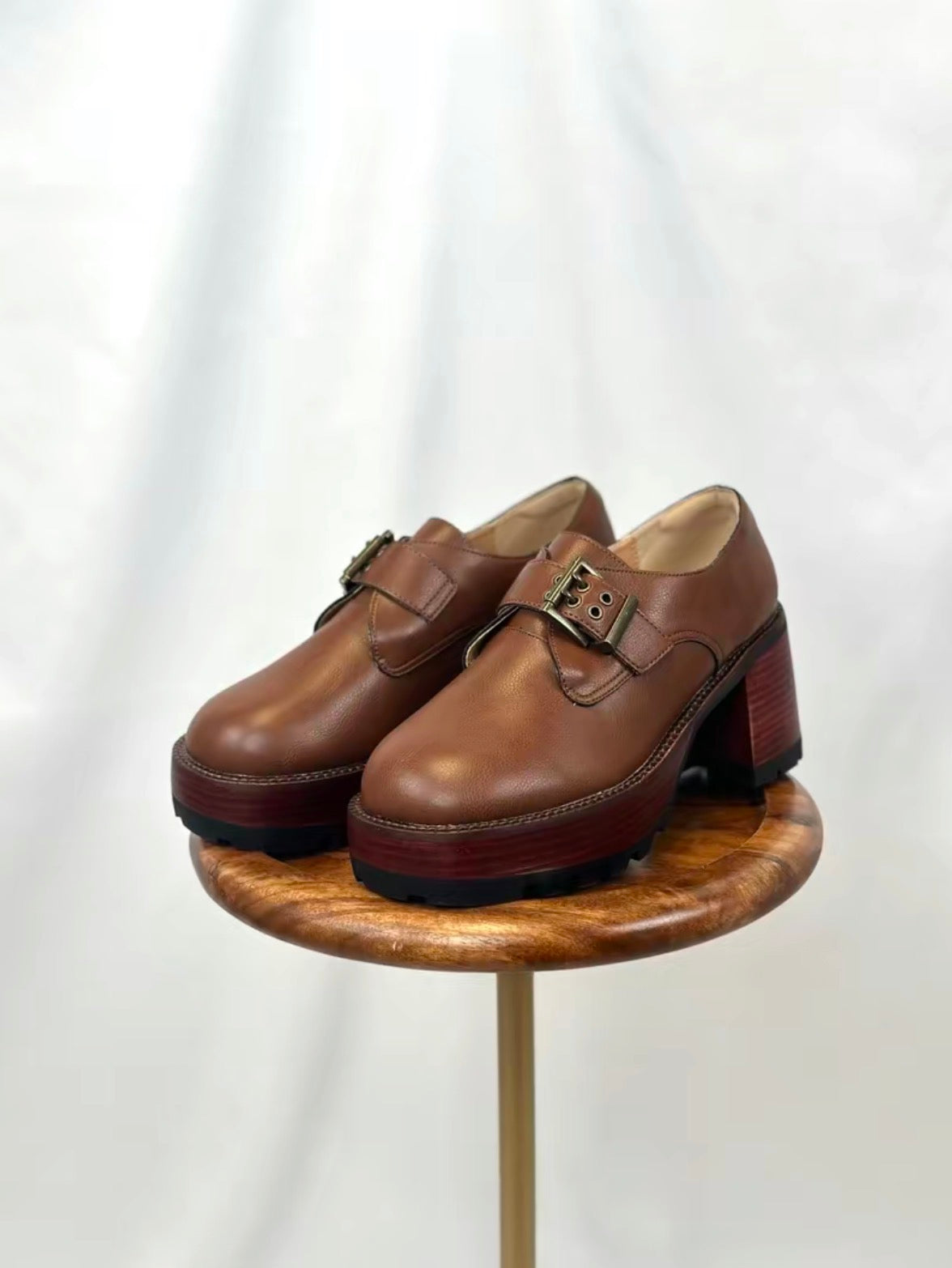 Oasis Society (Sarah) Platform Loafers