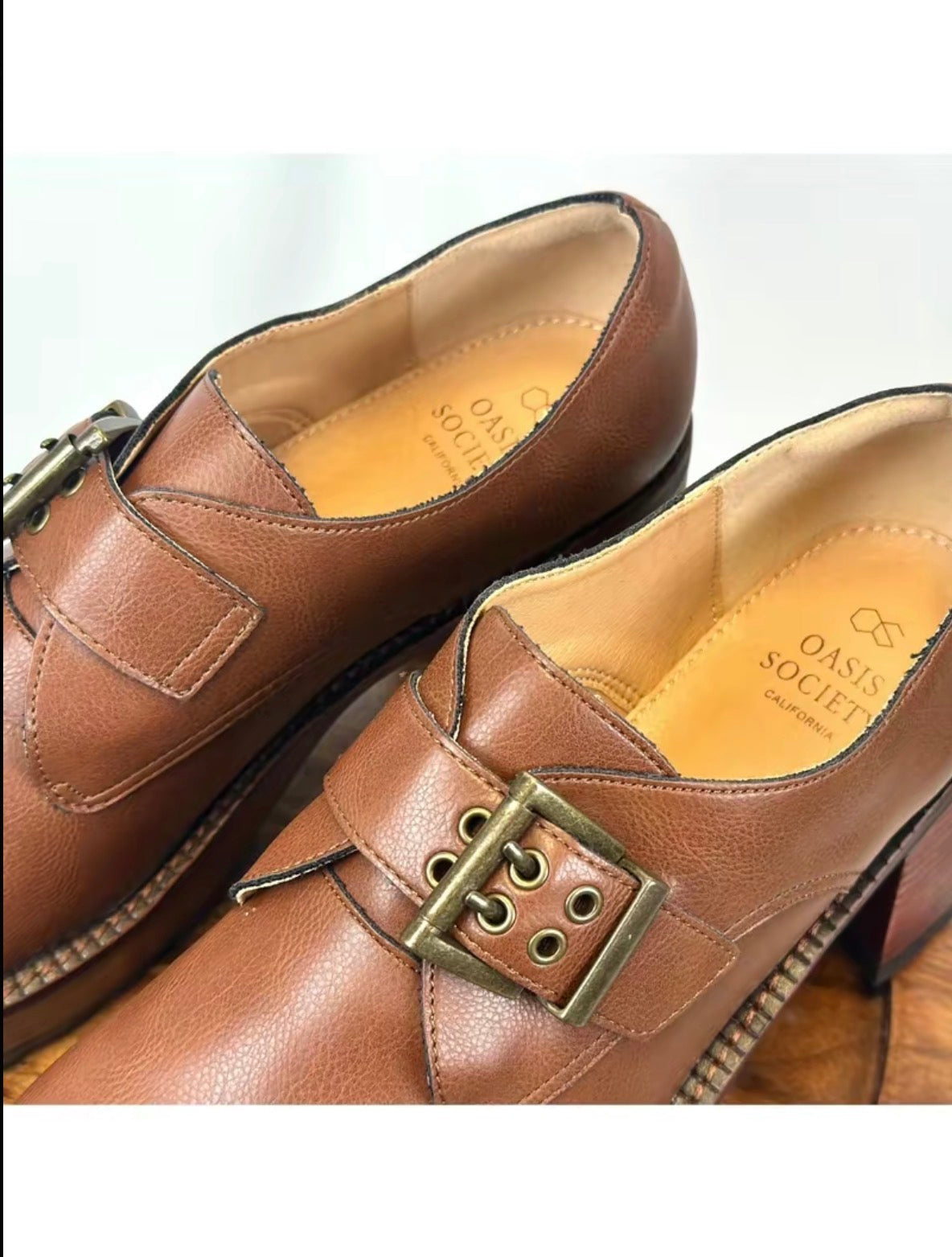 Oasis Society (Sarah) Platform Loafers