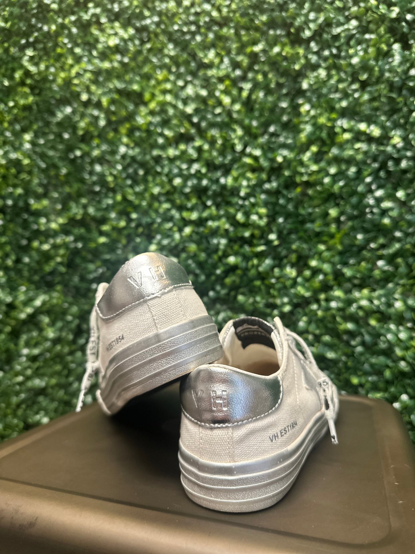 Women's Vintage Havana Every Day Casual Sneaker